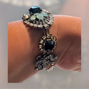 Vintage Blue Stone Bracelet with Intricate Silver Detailing